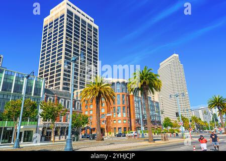 San Francisco, Californie, USA - 09 septembre 2018 : vue sur le centre-ville de l'Embarcadero street, San Francisco. Banque D'Images