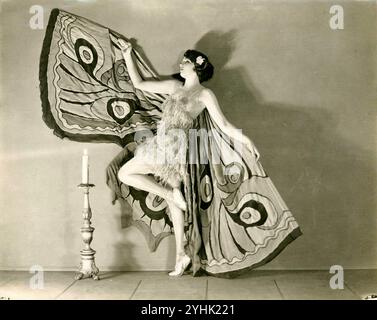 Bebe Daniels du film dramatique américain Singed Wings - 1922 Banque D'Images