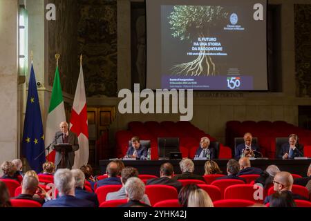 Milan, Italie. 12 novembre 2024. Gaetano Pecorella alla Celebrazione del 150° anniversario di istituzione degli Ordini Forensi nell'aula Magna di Palazzo di Giustizia - Milano, Italia - Martedì, 12 novembre 2024 (foto Stefano Porta/LaPresse) célébration du 150e anniversaire de la création des associations du barreau dans l'Aula Magna du Palais de Justice - Milan, Italie - mardi, 12 novembre 2024 (photo Stefano Porta/Lapresse) Banque D'Images