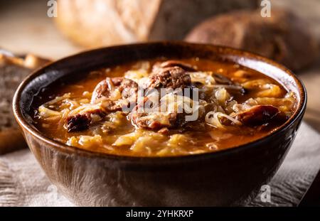 Soupe de chou de Noël, un plat de Noël traditionnel d'Europe de l'est. Banque D'Images