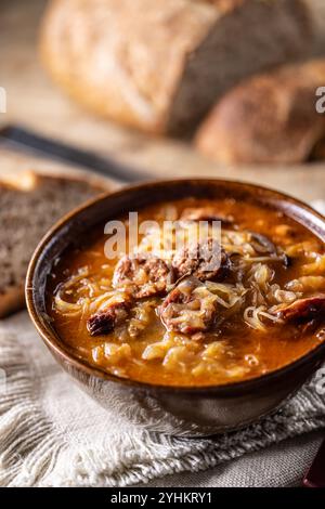 Soupe de chou de Noël, un plat de Noël traditionnel d'Europe de l'est. Banque D'Images