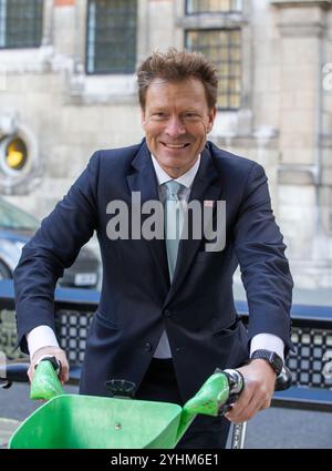 Londres, Royaume-Uni. 12 novembre 2024. Richard TICE, leader du Parti réformiste britannique, a vu dans Westminster Credit : Richard Lincoln/Alamy Live News Banque D'Images