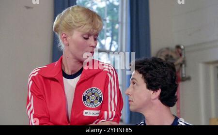 POLICE ACADEMY 1984 Warner Bros film avec Leslie Easterbrook et Andrew Rubin Banque D'Images