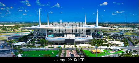 Hard Rock Stadium à Miami - stade des Miami Dolphins en Floride - vue aérienne - MIAMI, FLORIDE - 04 NOVEMBRE 2024 Banque D'Images