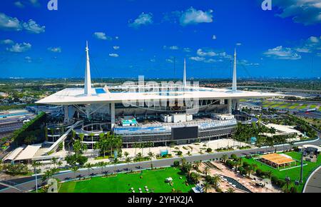 Hard Rock Stadium à Miami - stade des Miami Dolphins en Floride - vue aérienne - MIAMI, FLORIDE - 04 NOVEMBRE 2024 Banque D'Images