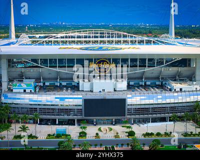 Hard Rock Stadium à Miami - stade des Miami Dolphins en Floride - vue aérienne - MIAMI, FLORIDE - 04 NOVEMBRE 2024 Banque D'Images