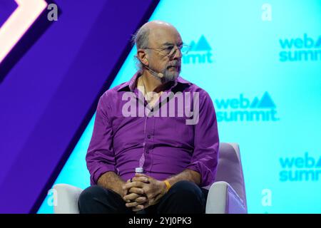 Lisbonne, Portugal. 12 novembre 2024. Richard Schiff, acteur, Star of 'The West Wing, s'adresse au public lors de la première journée du Web Summit 2024 à Lisbonne. (Photo Bruno de Carvalho/SOPA images/SIPA USA) crédit : SIPA USA/Alamy Live News Banque D'Images