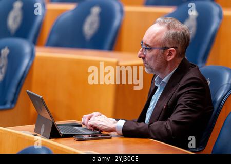 2024-11-12 Néerlandais Tweede Kamer débat plénier DEN HAAG, PAYS-BAS - 12 NOVEMBRE : Henk Vermeer BBB pendant le débat plénier à la Tweede Kamer le 12 novembre 2024 à Den Haag, pays-Bas. Den Haag Tweede Kamer Netherlands contenu non disponible pour redistribution aux pays-Bas directement ou indirectement par le biais de tiers. Droit d'auteur : xJohnxBeckmannx Banque D'Images