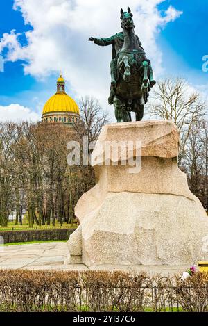 La Cathédrale Saint Isaac аnd un monument à Pierre I (le Grand). Saint Petersburg. La Russie. Banque D'Images