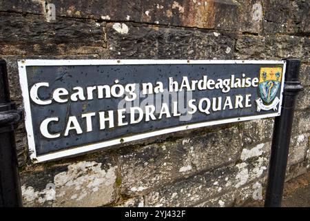 panneau de rue pour cathédrale square quartier de la cathédrale letterkenny, comté de donegal, république d'irlande Banque D'Images