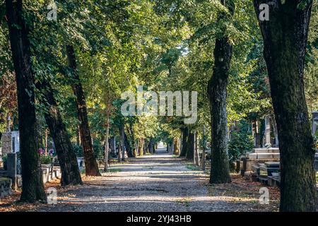 Cimetière de Mirogoj à Zagreb, l'un des plus beaux cimetières d'Europe Banque D'Images