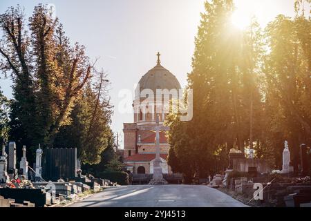 Cimetière de Mirogoj à Zagreb, l'un des plus beaux cimetières d'Europe Banque D'Images