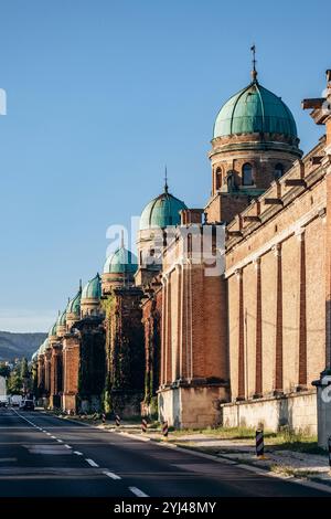 Cimetière de Mirogoj à Zagreb, l'un des plus beaux cimetières d'Europe Banque D'Images