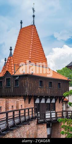 Tour de ville ou tour d'artillerie (Baszta Artyleryjska), partie des fortifications de la ville historique de la vieille ville d'Opole, voïvodie d'Opole, Pologne. Banque D'Images