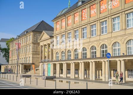 Musée Wiesbaden, Hessisches Landesmuseum für Kunst und Natur, Friedrich-Ebert-Allee, Wiesbaden, Hessen, Allemagne Banque D'Images