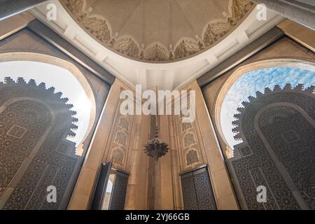 Casablanca, Maroc - 22 octobre 2024 : Mosquée Hassan 2 à Casablanca, Maroc. Banque D'Images