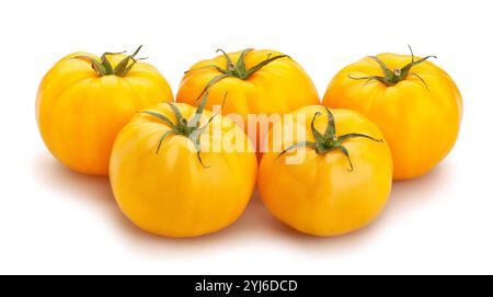 chemin de tomate jaune isolé sur blanc Banque D'Images