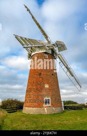 Horsey Windpump appartenant au National Trust dans le Norfolk Angleterre Banque D'Images