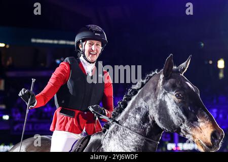 Eroeffnungsabend Showprogramm Freiheitsdressur Lisa Roeckener GER, Stuttgart German Masters 2024, 38. internationale Reitturnier, 13.11.2024 Foto : Eibner-Pressefoto/Roger Buerke Banque D'Images