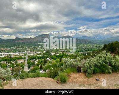 Magnifique vue verdoyante de Durango, Colorado par une journée d'été ensoleillée, États-Unis Banque D'Images