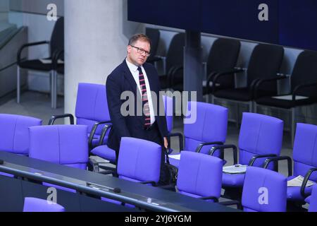 Berlin, Deutschland, 13.11.2024, Deutscher Bundestag : 199. Bundestagssitzung : Ostbeauftragter Carsten Schneider, SPD *** Berlin, Allemagne, 13 11 2024 Bundestag 199 Bundestag Représentant pour l'Europe de l'est Carsten Schneider, SPD Copyright : xdtsxNachrichtenagenturx dts 51261 Banque D'Images