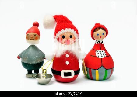 Famille de gnome de Noël isolé sur fond blanc Banque D'Images