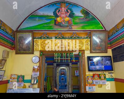 Le temple de Sri Poyyatha Vinayaga Moorthy (en malais : Kuil Sri Poyatha Moorthi) est le plus ancien temple hindou de Malaisie sur la rue Jalan Tukang EMAS, à Malacca. Banque D'Images