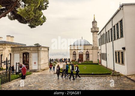 Jardin du Palais de Topkapi et détails du bâtiment, Istanbul, Turquie Banque D'Images