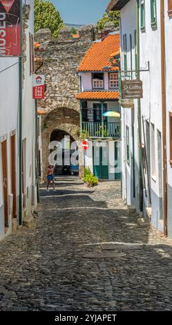 Rues de Bragança, Portugal. Juillet 2021 Banque D'Images