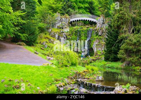 Kassel Allemagne - Juni32023 : Teufel Brücke Bergpark à Kassel Banque D'Images