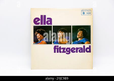 Ella Fitzgerald LOU LEVY TRIO 1966 pochette de couverture de disque LP vintage classique Banque D'Images