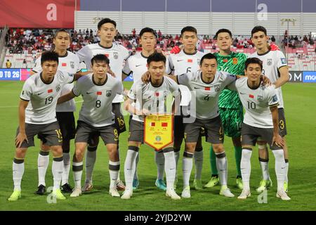 Riffa, Bahreïn. 14 novembre 2024. Starters of China pose avant le match des qualifications asiatiques du Groupe C de la Coupe du monde de la FIFA 2026 entre la Chine et Bahreïn à Riffa, Bahreïn, le 14 novembre 2024. Crédit : Wang Haizhou/Xinhua/Alamy Live News Banque D'Images