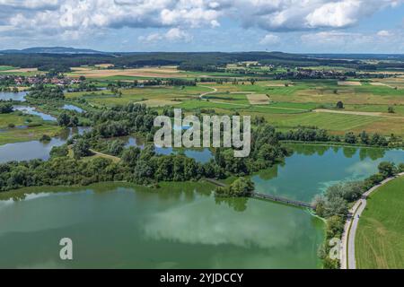 Sommerlicher Ausblick auf den Altmühlsee BEI Muhr am See in Mittelfranken Die Landschaft am Altmühlsee im Fränkischen Seenland rund um d *** Summer vi Banque D'Images