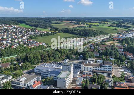 Die oberbayerische Kreisstadt Pfaffenhofen an der ILM von oben Blick auf Pfaffenhofen an der ILM im Hopfenland Hallertau in Bay *** haute-Bavière Banque D'Images