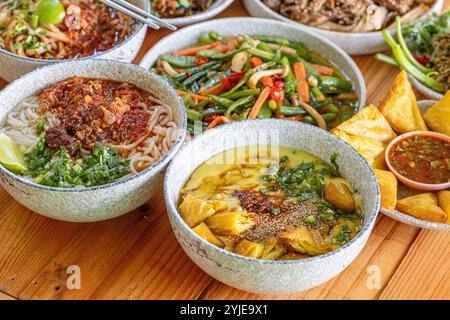 Khao Ram Fuen fabriqué à partir de différents haricots fraîchement préparés chaque jour fraîchement cuisinés pour chaque plat recettes authentiques de tofu de Tai Yai Tai lue Sibsongpanna Yu Banque D'Images