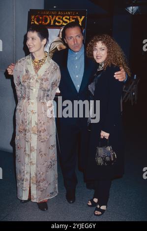 Isabella Rossellini, Armand Assante et Bernadette Peters assistent à la première de 'The Odyssée' au Museum of Modern Art de New York le 13 mai 1997. Crédit photo : Henry McGee/MediaPunch Banque D'Images