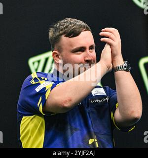 WV Active, Aldersley, Wolverhampton, Royaume-Uni. 14 novembre 2024. 2024 PDC Grand Slam of Darts, jour 6 ; Luke Littler Credit : action plus Sports/Alamy Live News Banque D'Images