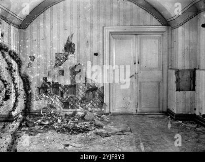 Cave de la maison Ipatiev à Ekaterinbourg, après l'exécution de la famille impériale dans la nuit du 16-17 juillet 1918. Musée : Archives d'État de la Fédération de Russie (GARF). Auteur : ANONYME. Copyright : cette œuvre n'est pas dans le domaine public. Il est de votre responsabilité d'obtenir toutes les autorisations de tiers nécessaires auprès du gestionnaire de droits d'auteur dans votre pays avant la publication. Banque D'Images