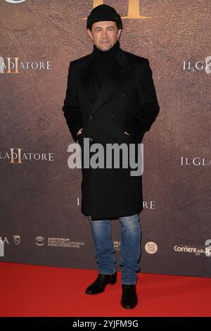 Rome, Italie. 14 novembre 2024. Vinicio Marchioni assiste au tapis rouge de la première italienne du film 'il Gladiatore II' à l'Auditorium Parco della Musica. (Photo de Mario Cartelli/SOPA images/SIPA USA) crédit : SIPA USA/Alamy Live News Banque D'Images