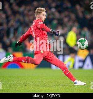 Dublin, République d'Irlande. 15 novembre 2024. Caoimhin Kelleher d'Irlande lors du match de l'UEFA Nations League, League B, Group B2 entre la République d'Irlande et la Finlande au Aviva Stadium à Dublin, République d'Irlande, le 14 novembre 2024 (photo par Andrew Surma/ Credit : Sipa USA/Alamy Live News Banque D'Images