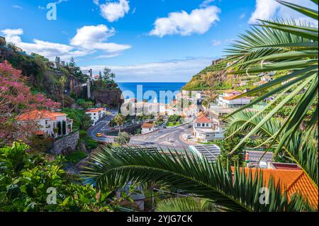 Ponta do sol, petit village sur l'île de Madère, Portugal Banque D'Images