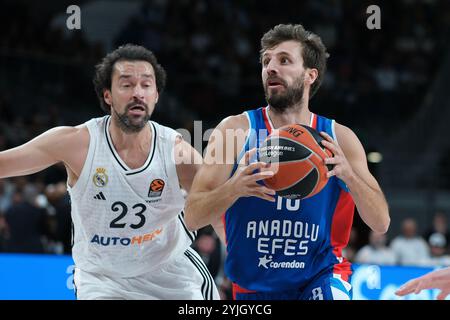 Dogus Ozdemiroglu de Anadolu Efes lors du match de basket-ball de Turkish Airlines EuroLeague entre le Real Madrid et Anadolu Efes au Wizink à Madrid, le 1 Banque D'Images