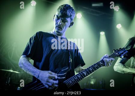 Aarhus, Danemark. 14 novembre 2024. Le groupe de rock américain Black satellite donne un concert au Voxhall à Aarhus. Banque D'Images