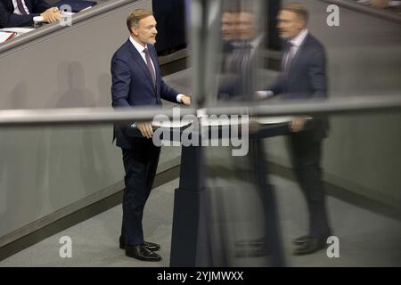 Christian Lindner (président fédéral du FDP et ancien ministre fédéral des Finances) lors de la déclaration du gouvernement sur la situation actuelle dans le Banque D'Images