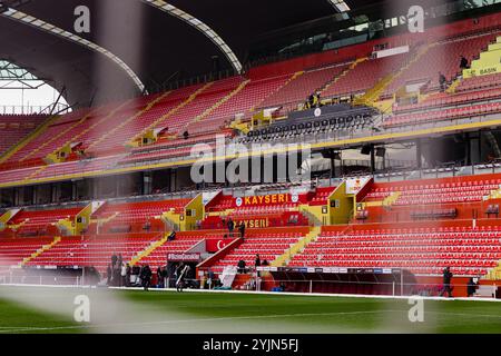 KAYSERI, Turquie. 15 novembre 2024. Vue générale lors d'une séance d'entraînement au Kadir Has Stadium avant le match de l'UEFA Nations League 2025 entre la Turquie et le pays de Galles au Kadir Has Stadium le 16 novembre (pic by John Smith/FAW) crédit : Football Association of Wales/Alamy Live News Banque D'Images