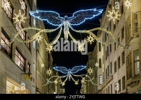 Jermyn Street, James's Christmas Lights, 2024, Londres, Royaume-Uni Banque D'Images