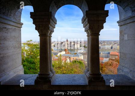 Vue panoramique depuis le Bastion des pêcheurs à Budapest, Hongrie Banque D'Images