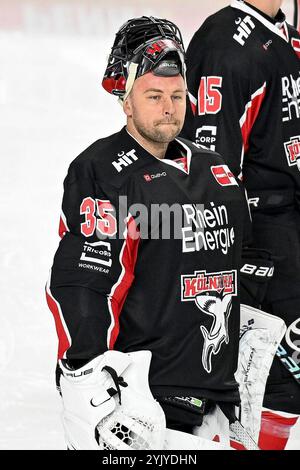 Eishockey DEL - 24/25 -16. Spieltag : Kölner haie vs Fischtown Pinguins AM 15.11.2024 in der LANXESS Arena in Köln Foto : osnapix Banque D'Images