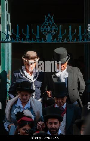 La procession des frères morts dans le district de Sanità. Naples Banque D'Images