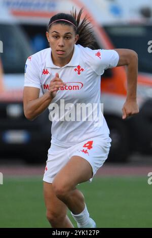 Cercola, Italie, 16 novembre 2024 Agnese Bonfanti d'ACF Fiorentina en action pendant le Soccer - Italien Serie A Women entre Napoli Femminile vs ACF Fiorentina :Agostino Gemito/ Alamy Live News Banque D'Images